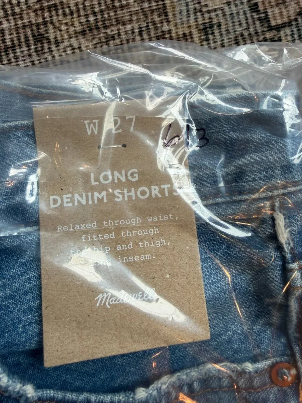 Madewell Long Denim Shorts in Pedersen Wash • size 27 • NWT• Pedersen Wash